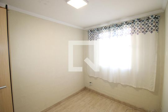 Quarto 1 de apartamento para alugar com 2 quartos, 44m² em Conjunto Habitacional Santa Etelvina Ii, São Paulo