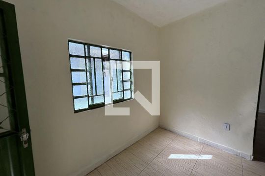 Sala de casa para alugar com 2 quartos, 85m² em Cabuís, Nilópolis