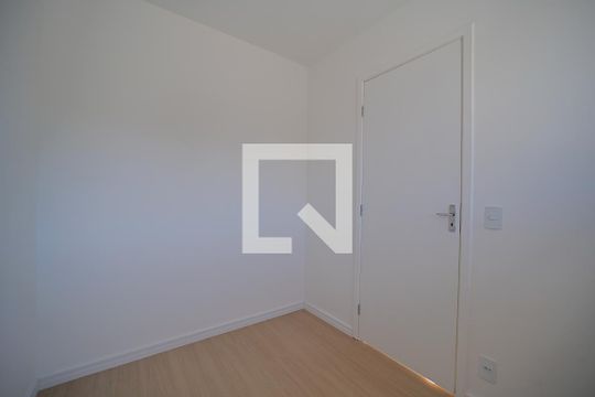 Quarto 1 de apartamento para alugar com 2 quartos, 53m² em Parque Maria Luiza, São Paulo
