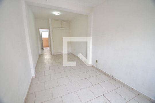 Studio de kitnet/studio para alugar com 1 quarto, 47m² em Centro, Campinas
