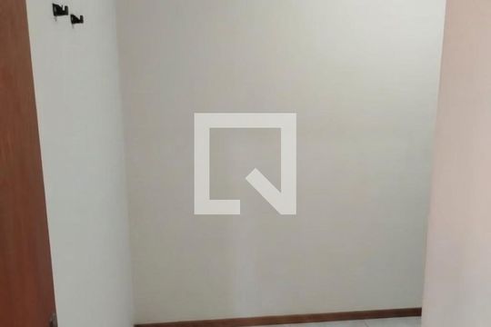 Quarto 1 de casa para alugar com 2 quartos, 60m² em Fazenda esperança, Cachoeirinha