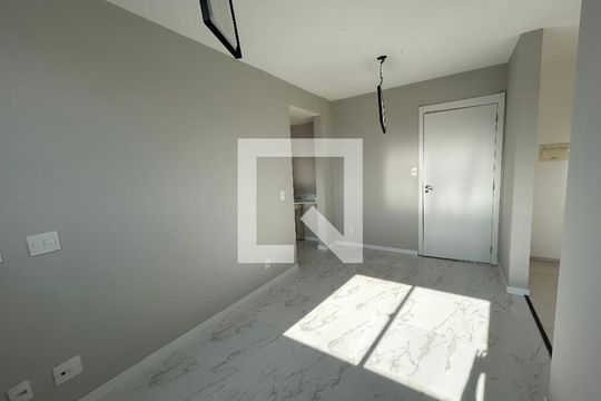 Sala de apartamento à venda com 1 quarto, 32m² em Piedade, Rio de Janeiro