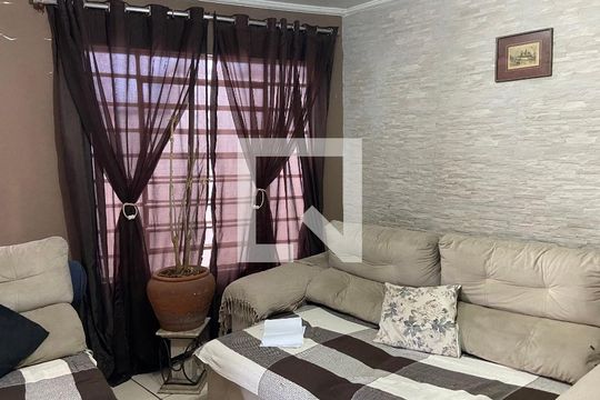 Sala de casa à venda com 4 quartos, 142m² em Raposo Tavares, São Paulo