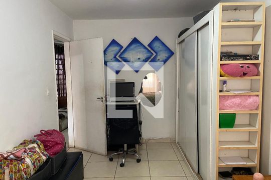 Quarto de casa à venda com 4 quartos, 142m² em Raposo Tavares, São Paulo