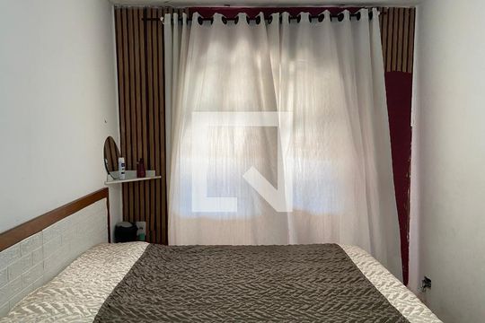 Quarto de casa à venda com 4 quartos, 142m² em Raposo Tavares, São Paulo
