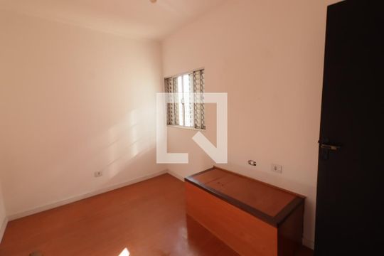 Quarto 2 de casa à venda com 4 quartos, 160m² em Jardim das Flores, Osasco