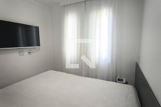 Quarto 1 de apartamento à venda com 2 quartos, 57m² em Santo Antônio, Osasco