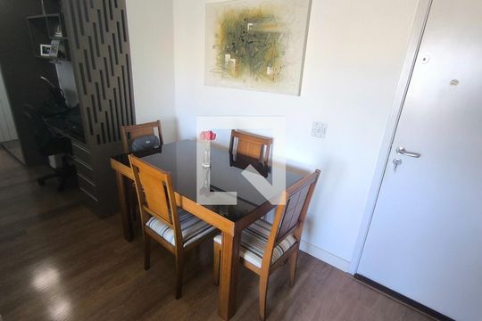 Sala de apartamento à venda com 2 quartos, 57m² em Santo Antônio, Osasco