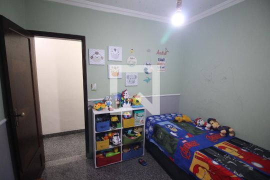 Quarto 2 de casa à venda com 3 quartos, 500m² em Riacho das Pedras, Contagem