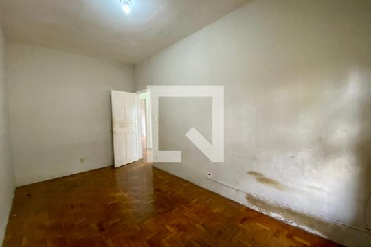 Quarto 2 de casa para alugar com 3 quartos, 183m² em Vila Rosalia, Guarulhos