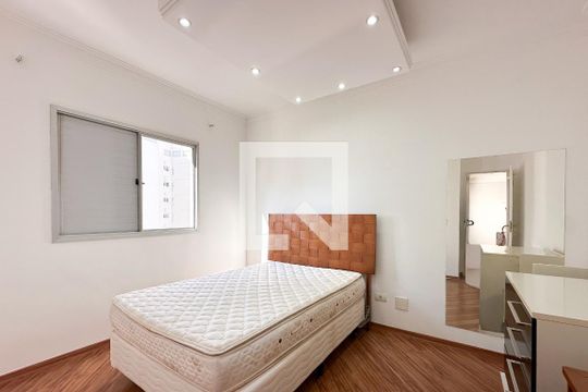 Quarto 1 de apartamento para alugar com 3 quartos, 68m² em Planalto, São Bernardo do Campo