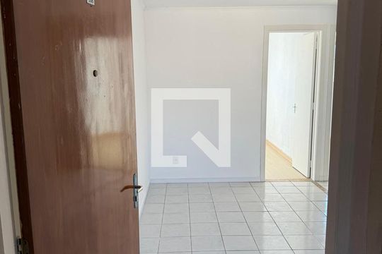 Apartamento para alugar com 2 quartos, 42m² em Rubem Berta, Porto Alegre