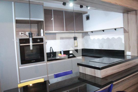 Kitnet/Studio para alugar com 1 quarto, 40m² em República, São Paulo