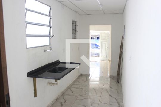Cozinha  de casa para alugar com 1 quarto, 40m² em Jardim Ponte Alta I, Guarulhos