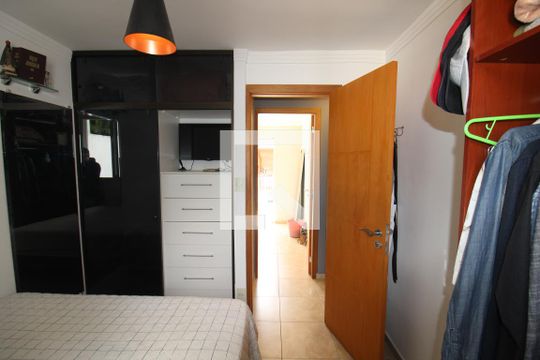Quarto 2 de casa para alugar com 2 quartos, 145m² em Vila Nova Cachoeirinha, São Paulo