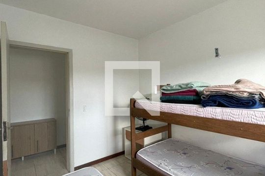 Quarto 1 de apartamento para alugar com 3 quartos, 73m² em Lorenzi, Cachoeirinha