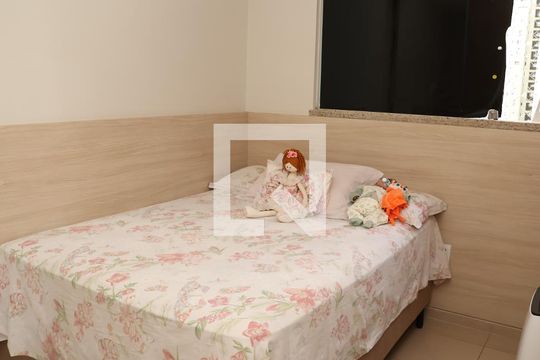 Apartamento à venda com 2 quartos, 72m² em Jardim Goiás, Goiânia