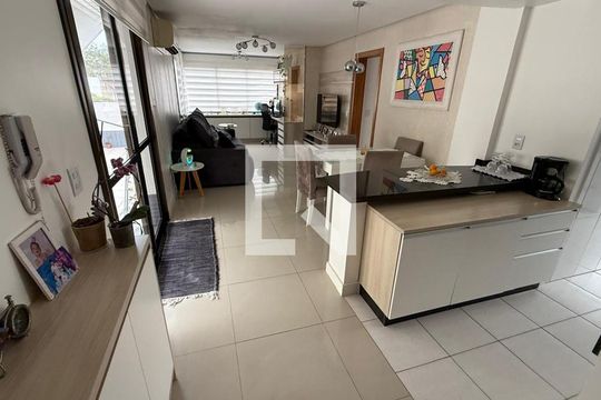 Sala de apartamento para alugar com 2 quartos, 99m² em Partenon, Porto Alegre