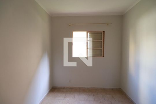 Quarto 1 de apartamento para alugar com 2 quartos, 50m² em Ipiranga, Ribeirão Preto