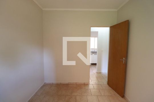 Quarto 1 de apartamento para alugar com 2 quartos, 50m² em Ipiranga, Ribeirão Preto