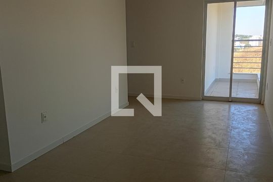 Apartamento para alugar com 2 quartos, 52m² em Granbery, Juiz de Fora