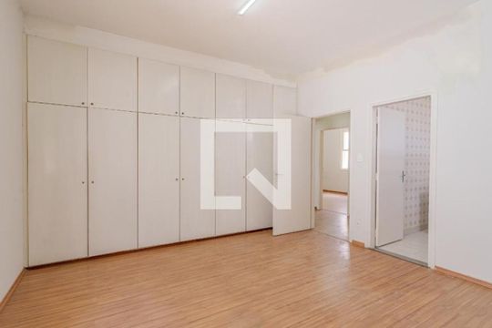Casa à venda com 3 quartos, 329m² em Chácara da Barra, Campinas