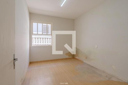 Casa à venda com 3 quartos, 329m² em Chácara da Barra, Campinas