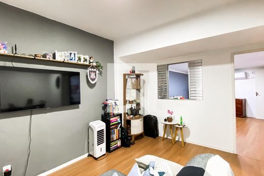 Corredor  de casa à venda com 4 quartos, 490m² em Vila Granada, São Paulo
