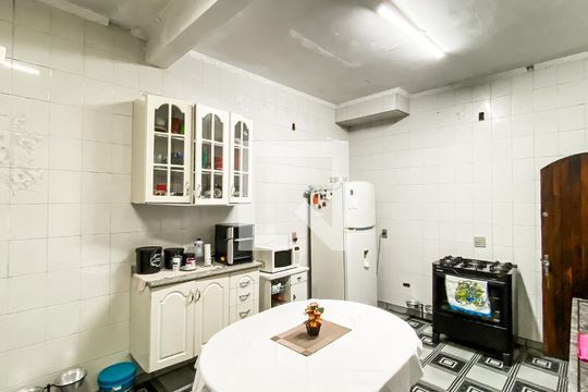 Cozinha de casa à venda com 4 quartos, 490m² em Vila Granada, São Paulo