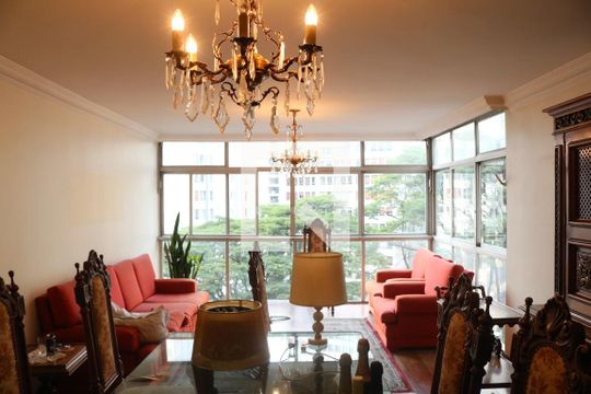 Sala de apartamento para alugar com 3 quartos, 130m² em Perdizes, São Paulo