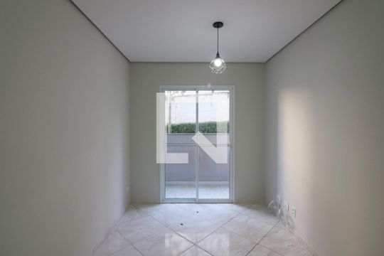 Sala  de apartamento à venda com 3 quartos, 61m² em Jardim Santo André, Santo André