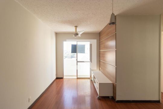 Salas de apartamento para alugar com 3 quartos, 70m² em Parque Italia, Campinas