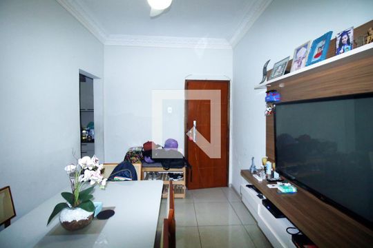 Sala de apartamento à venda com 2 quartos, 72m² em Olaria, Rio de Janeiro