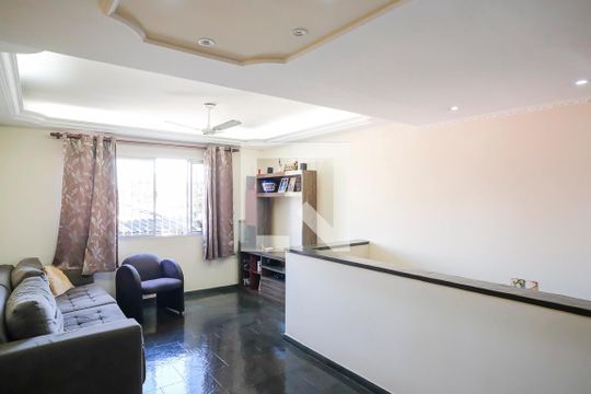 Sala de casa à venda com 3 quartos, 188m² em Nova Gerti, São Caetano do Sul