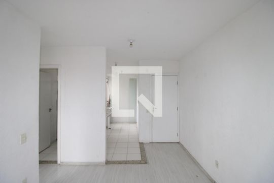 Sala / Cozinha / Área de Serviço de apartamento à venda com 2 quartos, 39m² em Vila Popular, São Paulo