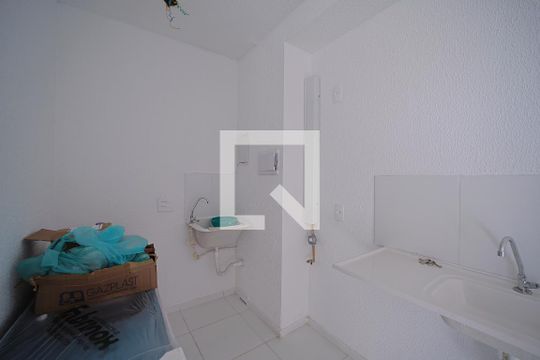 Cozinha e Área de Serviço de apartamento para alugar com 2 quartos, 33m² em Vila Silvia, São Paulo