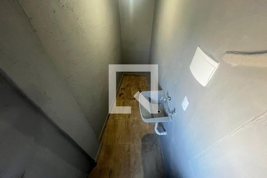 Casa para alugar com 1 quarto, 45m² em Praia da Bandeira, Rio de Janeiro