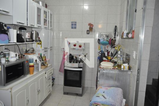 Casa à venda com 3 quartos, 247m² em Encantado, Rio de Janeiro