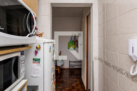 Cozinha de apartamento à venda com 1 quarto, 37m² em Jardim Paulistano (Zona Norte), São Paulo