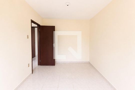 Quarto 2 de apartamento para alugar com 2 quartos, 50m² em Vila Monte Carlo, Cachoeirinha