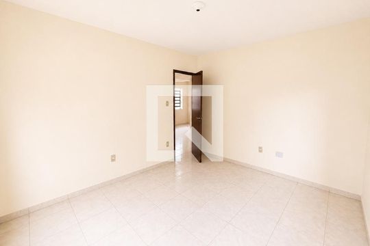 Quarto 2 de apartamento para alugar com 2 quartos, 50m² em Vila Monte Carlo, Cachoeirinha