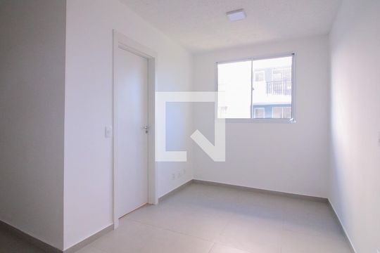 Apartamento para alugar com 2 quartos, 47m² em Cidade São Mateus, São Paulo