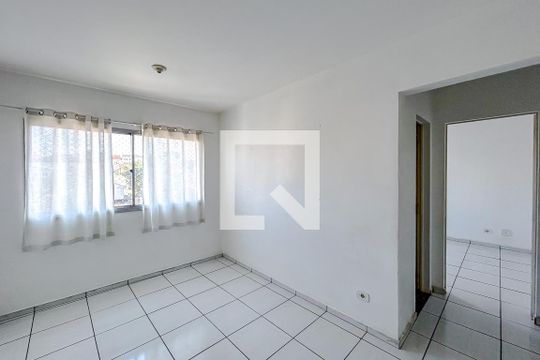 Sala de apartamento para alugar com 1 quarto, 42m² em Vila Carrão, São Paulo