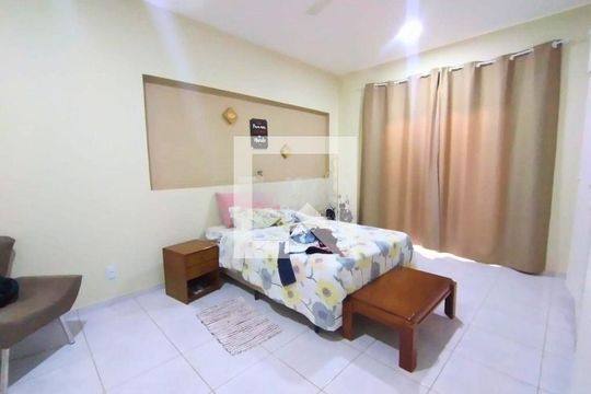 Quarto de casa para alugar com 3 quartos, 272m² em Jardim Chapadão, Campinas