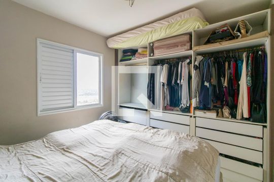Suíte de apartamento à venda com 3 quartos, 86m² em Vila Augusta, Guarulhos