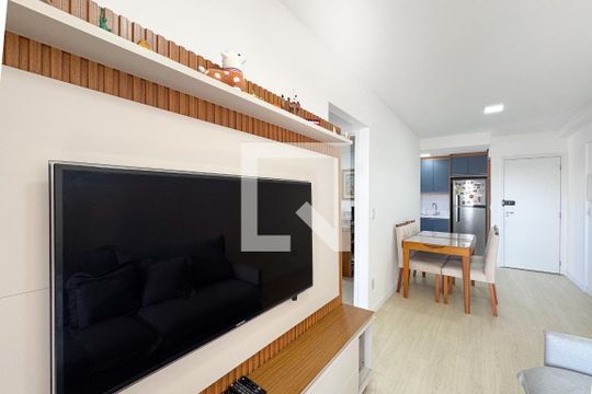 Apartamento para alugar com 2 quartos, 54m² em Baeta Neves, São Bernardo do Campo