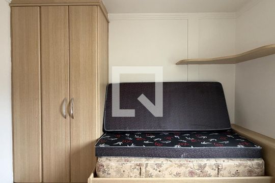 Quarto 1 de apartamento para alugar com 2 quartos, 65m² em José Menino, Santos