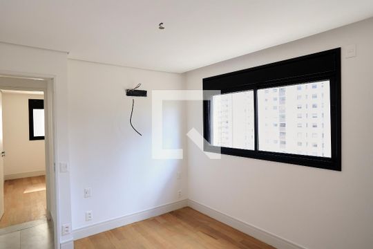 Suíte de apartamento à venda com 4 quartos, 182m² em Centro, Belo Horizonte