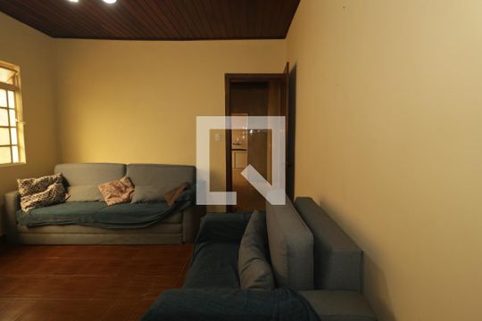 Sala de casa para alugar com 2 quartos, 150m² em Vila Mariana, São Paulo
