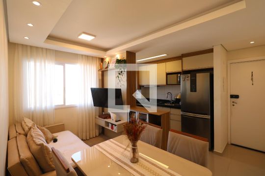 Sala de apartamento à venda com 2 quartos, 45m² em Campanário, Diadema